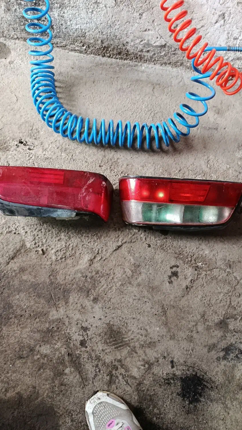 سپر عقب پارس و چراغ خطر و روکش صندلی کامل پژو|قطعات یدکی و لوازم جانبی|گرگان, |دیوار