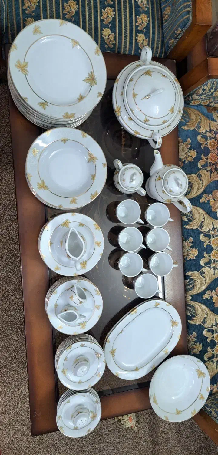 سرویس چینی|ظروف سرو و پذیرایی|قم, ژاندارمها|دیوار