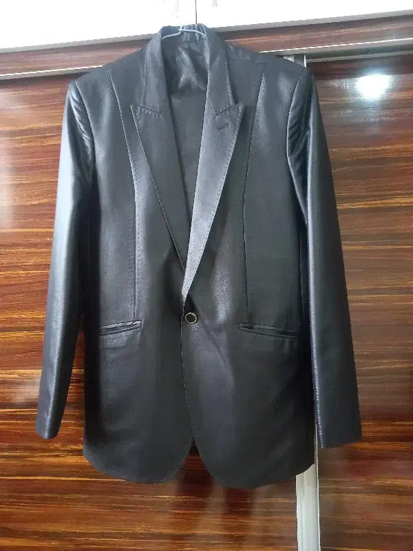 کت و شلوار درحد نو|لباس|باسمنج, |دیوار