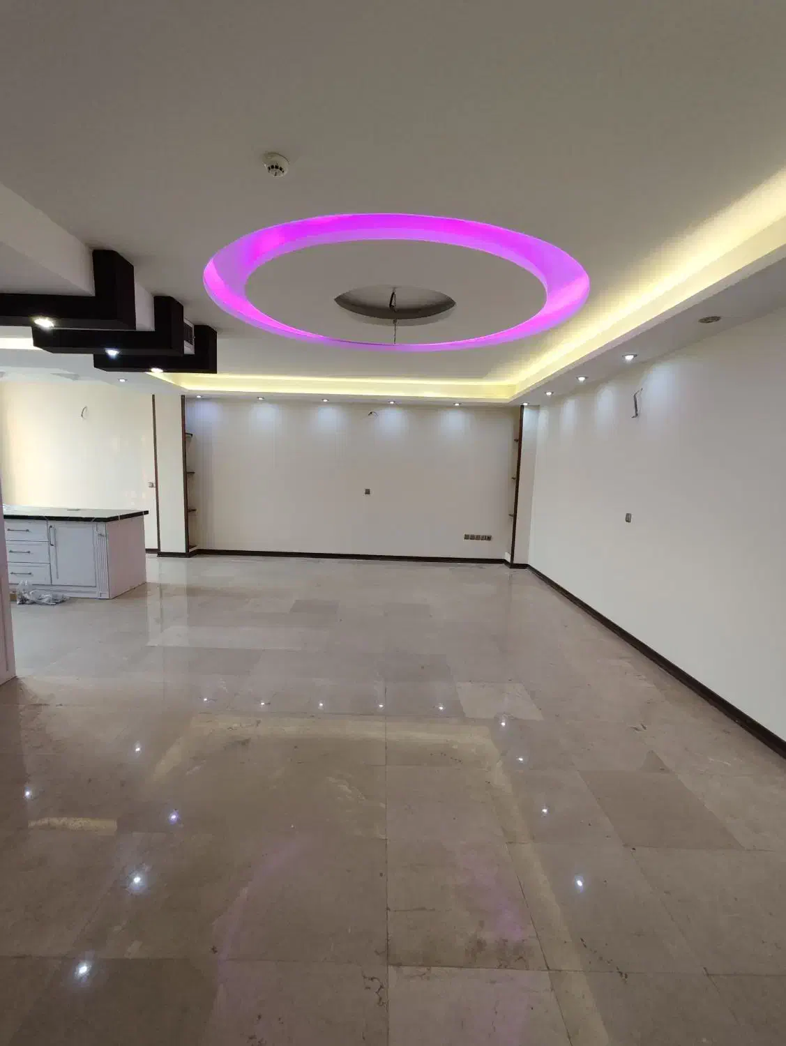 سهروردی هویزه ۱۰۵ متر ۲ خواب ۲ پارکینگ سندی|فروش آپارتمان|تهران, نیلوفر|دیوار