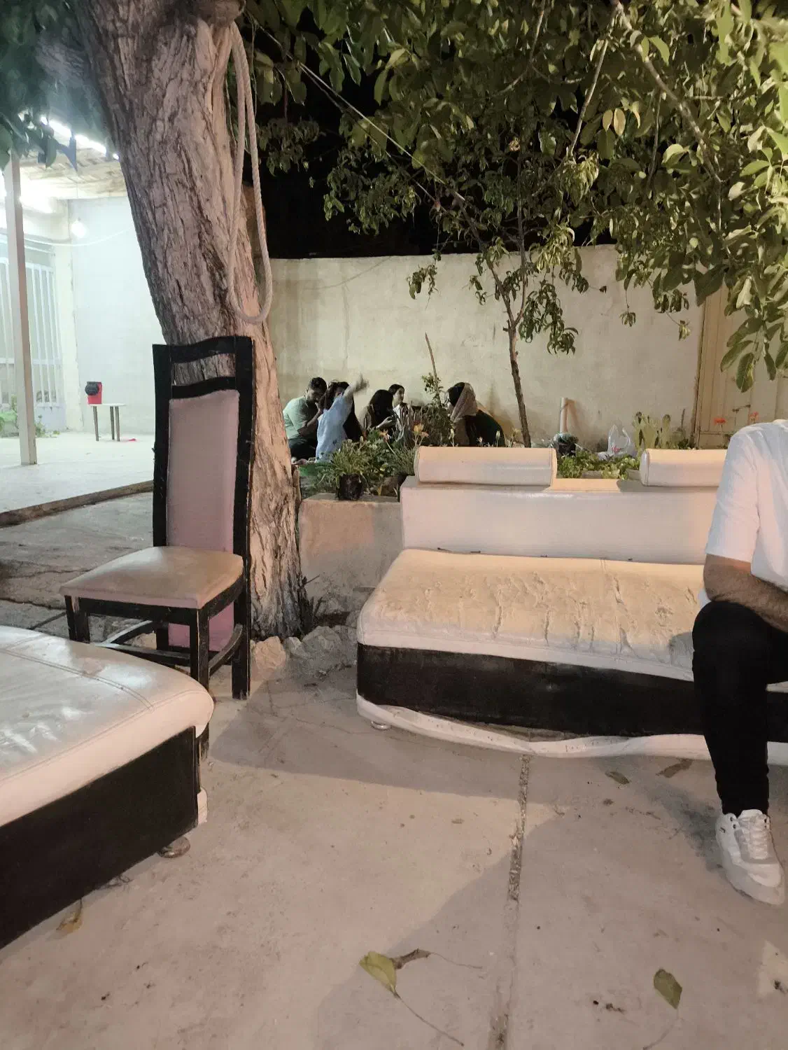 اجاره باغ روزانه|اجارهٔ کوتاه‌مدت ویلا و باغ|شهرضا, |دیوار