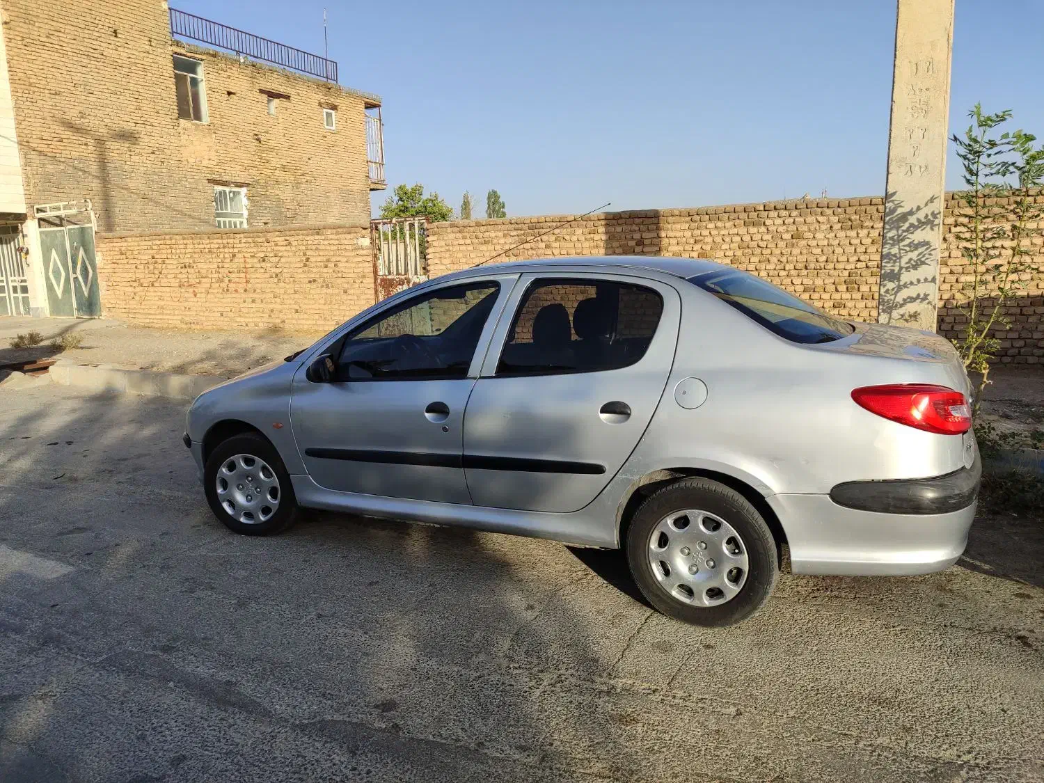 206 87 دوگانه کارخانه|خودرو سواری و وانت|کمیجان, |دیوار