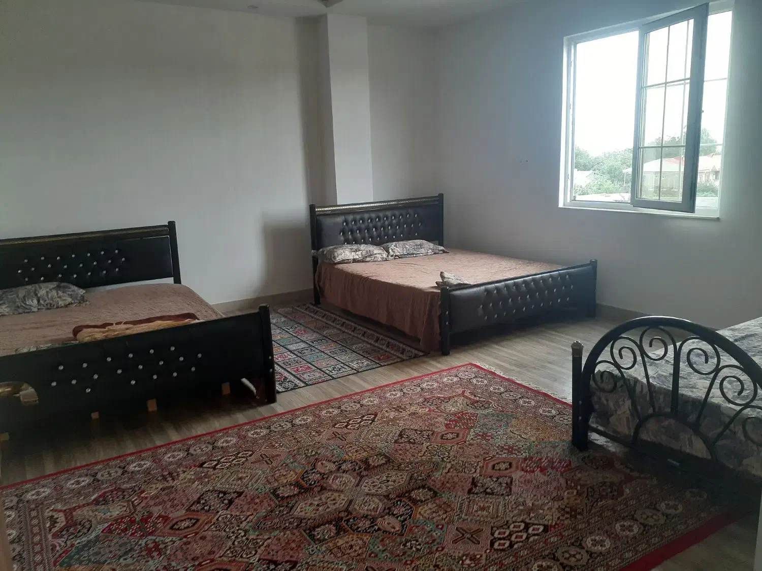 اپارتمان اجاره طبقه دوم ۱۶۰ متری دلباز در شاندرمن|اجارهٔ کوتاه‌مدت آپارتمان و سوئیت|شاندرمن, |دیوار