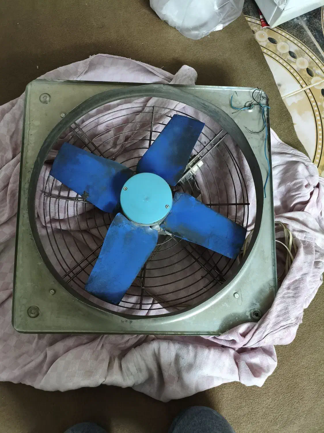 هواکش 60*60|پنکه و تصفیه‌کنندهٔ هوا|یزد, |دیوار