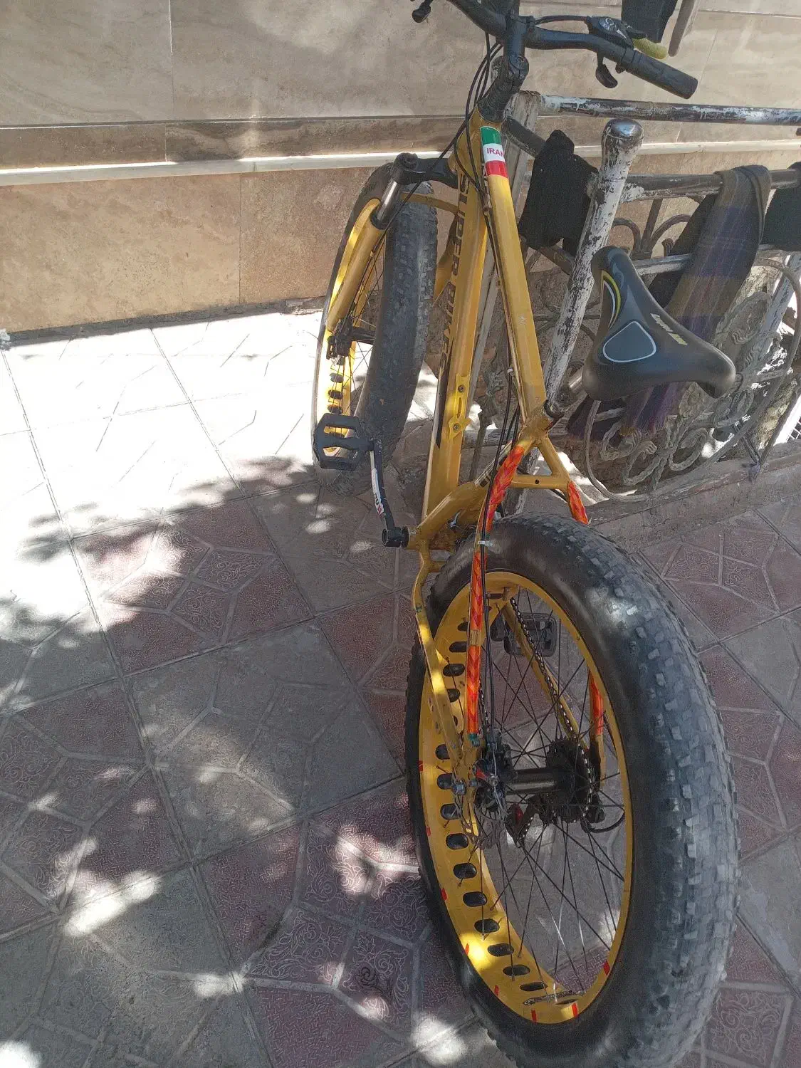 دوچرخه لاستیک پهن 26 نیم|دوچرخه، اسکیت، اسکوتر|تربتحیدریه, بازار|دیوار