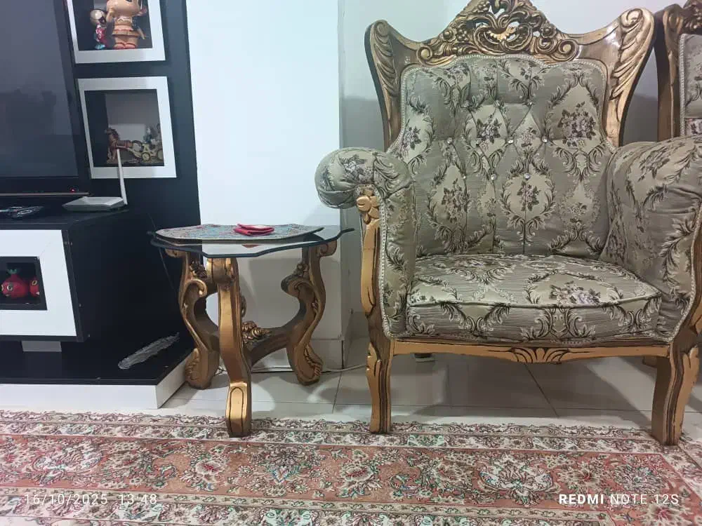 فروش مبل سلطنتی|مبلمان خانگی و میز عسلی|گرگان, |دیوار