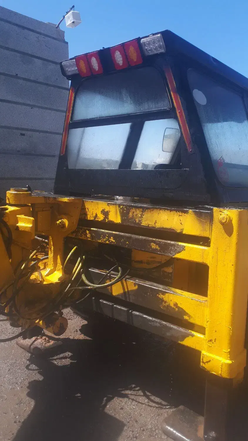 بیل بکهو|خودرو سنگین|اصفهان, برزان|دیوار