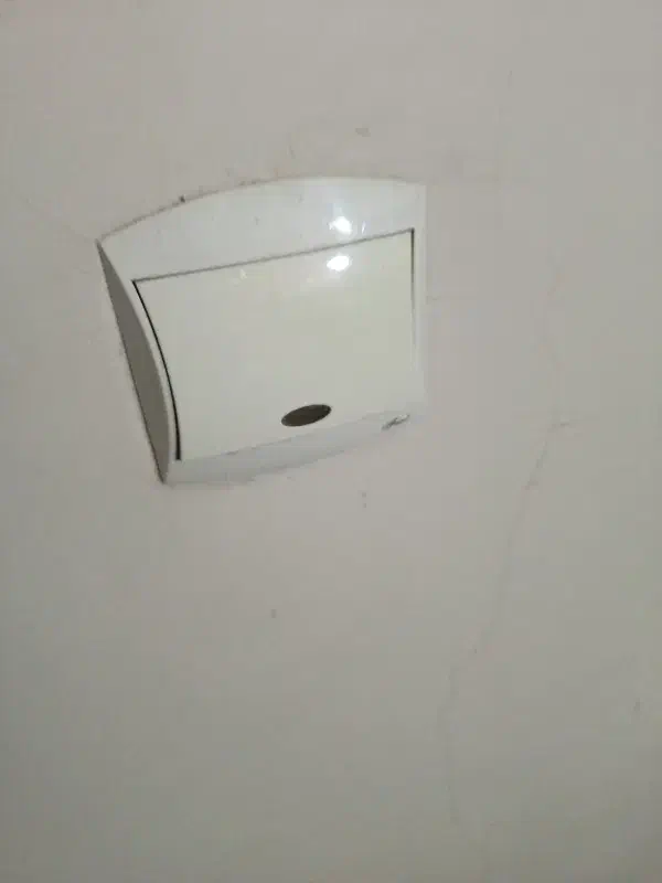 سسیم کشی کابل کشی نصب کلید پریز برق آیفون تصویری|خدمات پیشه و مهارت|ماهدشت, |دیوار