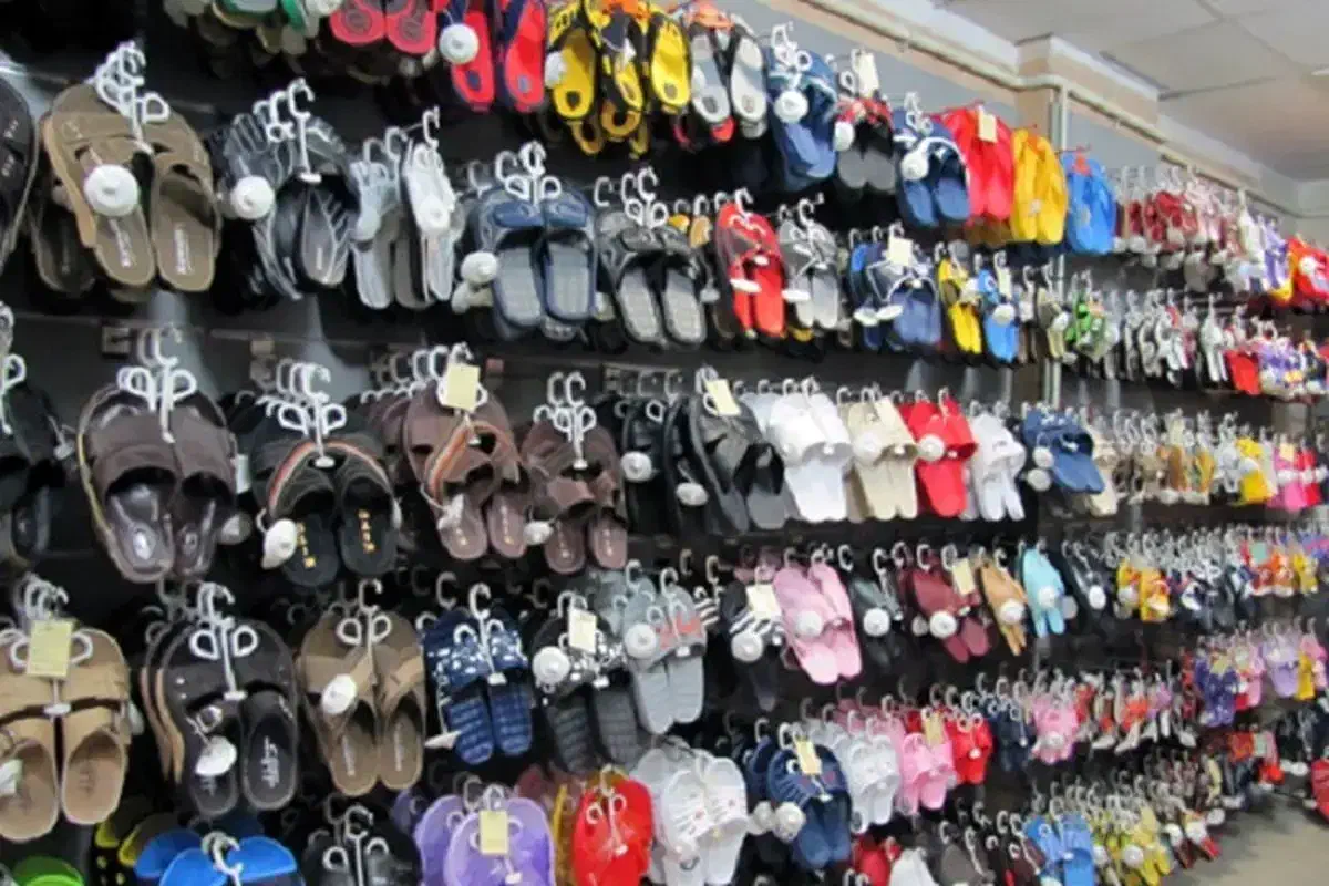 مغازه مجوز تمام مشاغل همکاری املاک|اجارهٔ مغازه و غرفه|مشهد, هفده شهریور|دیوار