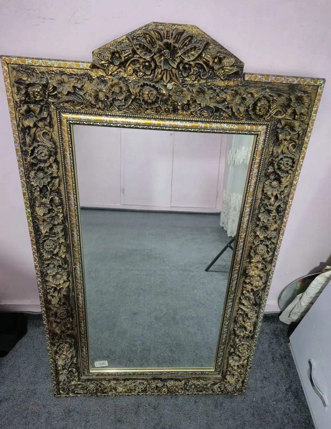 آینه|آینه|تهران, امام زاده عبدالله|دیوار