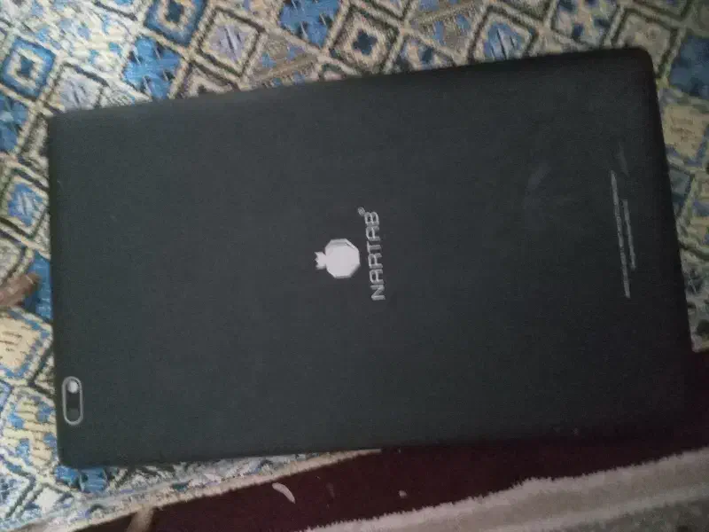 تبلت نارتب  سالم فقط یه صفحه  ال‌سی‌دی میخواد|تبلت|زاهدان, |دیوار