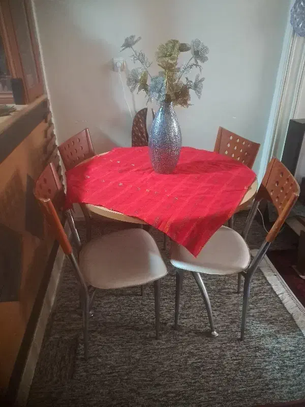 میز|میز و صندلی غذاخوری|بوشهر, |دیوار