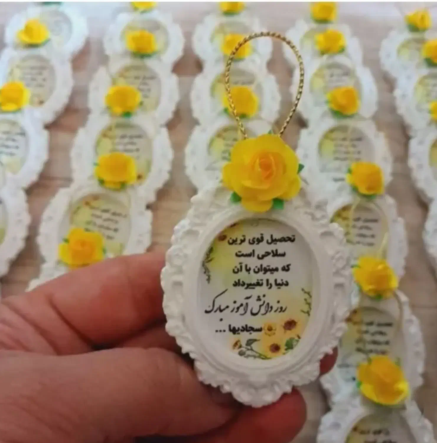 گیفت روز دانش آموز|صنایع دستی و سایر لوازم تزئینی|اهواز, پردیس|دیوار