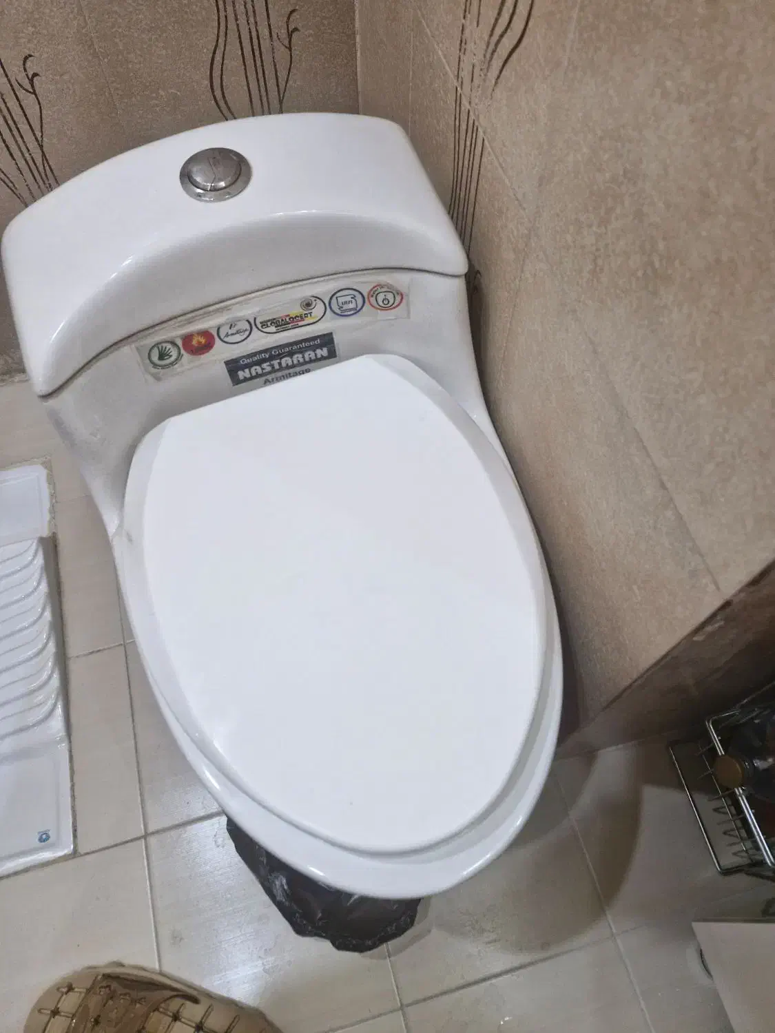 توالت فرنگی کار کرده|لوازم سرویس بهداشتی|شهریار, شهریار|دیوار