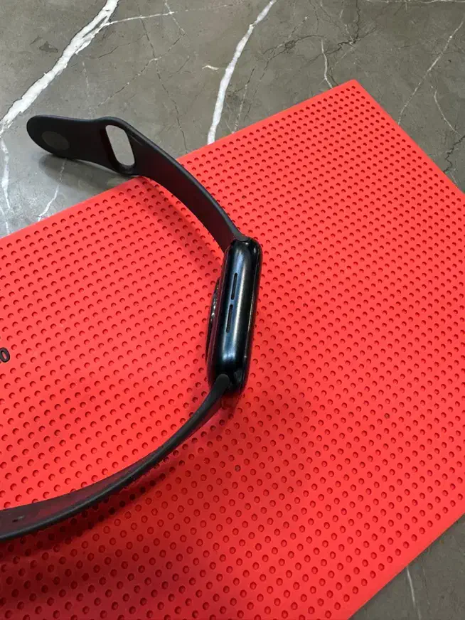 Apple watch SE 10 44M اپل واچ سری ۱۰|لوازم جانبی موبایل و تبلت|اصفهان, چرخاب|دیوار