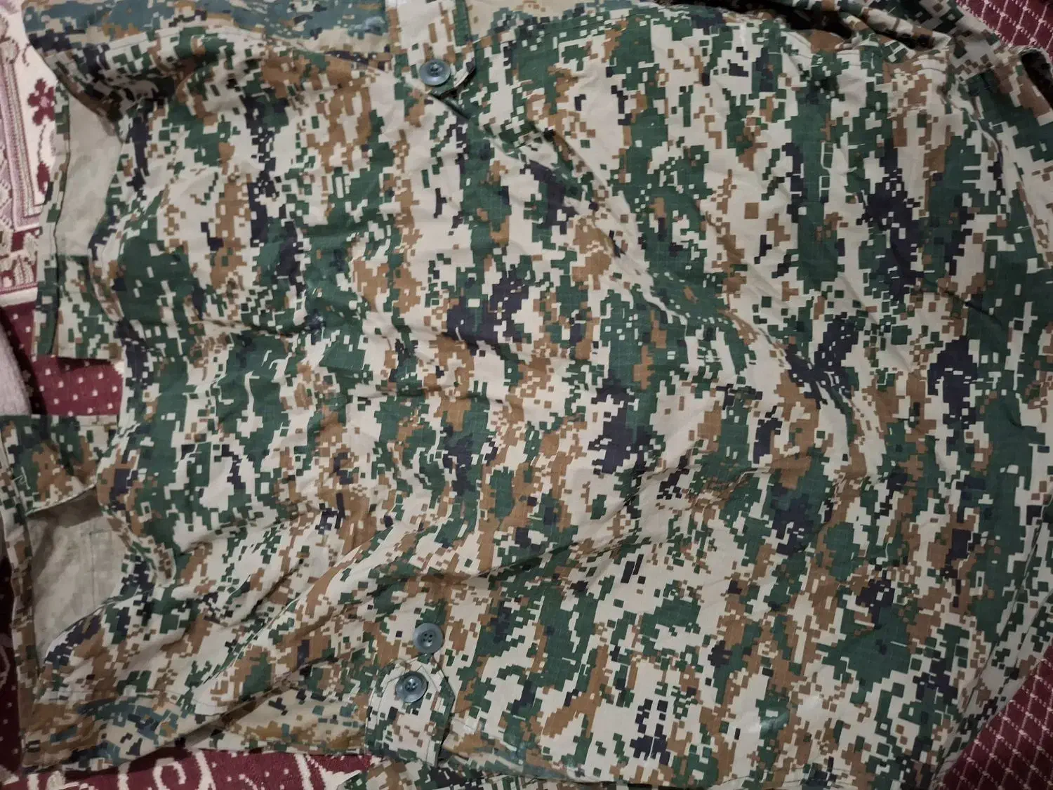 لباس دیجیتالی سبز یقه عملیاتی ساتر سبز|لباس|تبریز, |دیوار