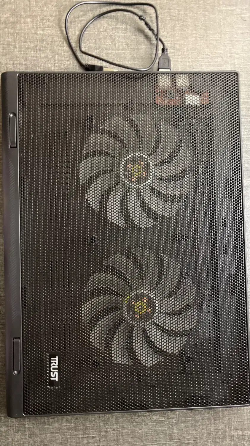 پایه خنک کننده لپ تاپ تراست مدل TPAD - 7|قطعات و لوازم جانبی رایانه|مشهد, فارغ التحصیلان|دیوار