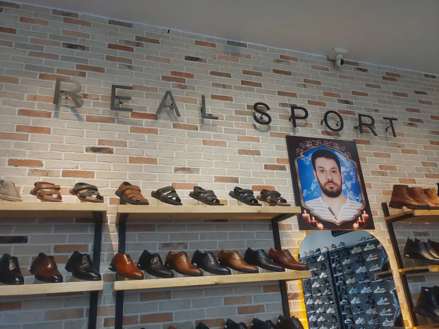 فروشنده آقا|استخدام بازاریابی و فروش|قم, نیروگاه|دیوار