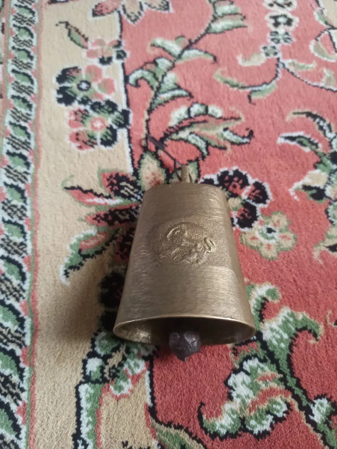 زنگوله نازار|کلکسیون اشیاء عتیقه|خرم‌آباد, |دیوار