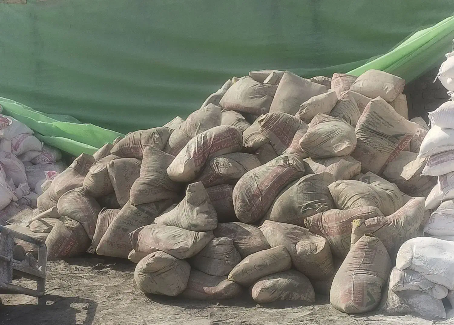 فروش مصالح ساختمانی|مصالح و تجهیزات ساختمان|کاشان, فاز ۲ ناجی آباد|دیوار