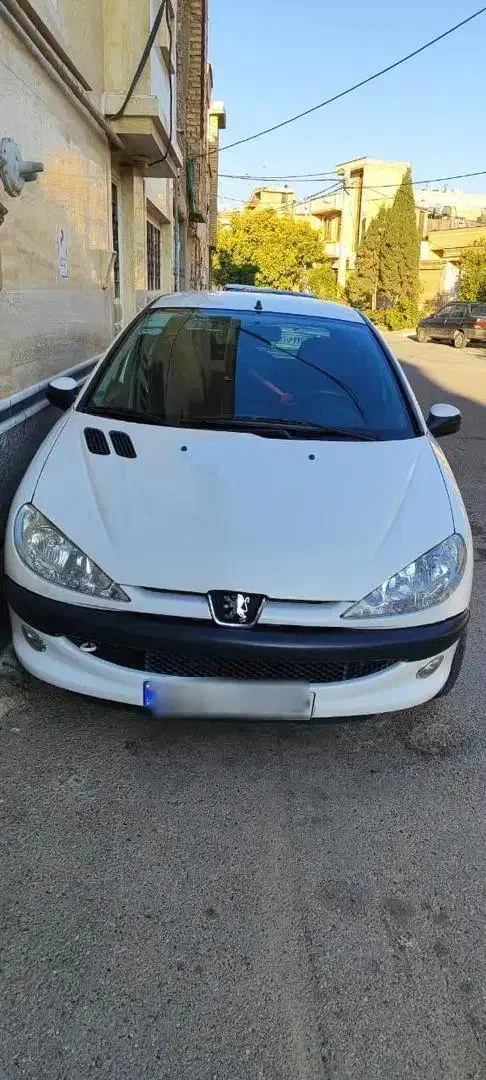 پژو ۲۰۶ تیپ دو مدل ۹۶|خودرو سواری و وانت|شیراز, شهرک مهدیآباد|دیوار