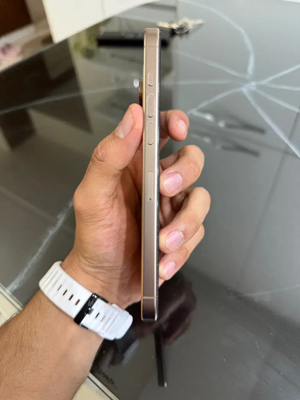 آیفون 16pro max ریجستر شده 256G|موبایل|تهران, تهرانسر مرکزی|دیوار