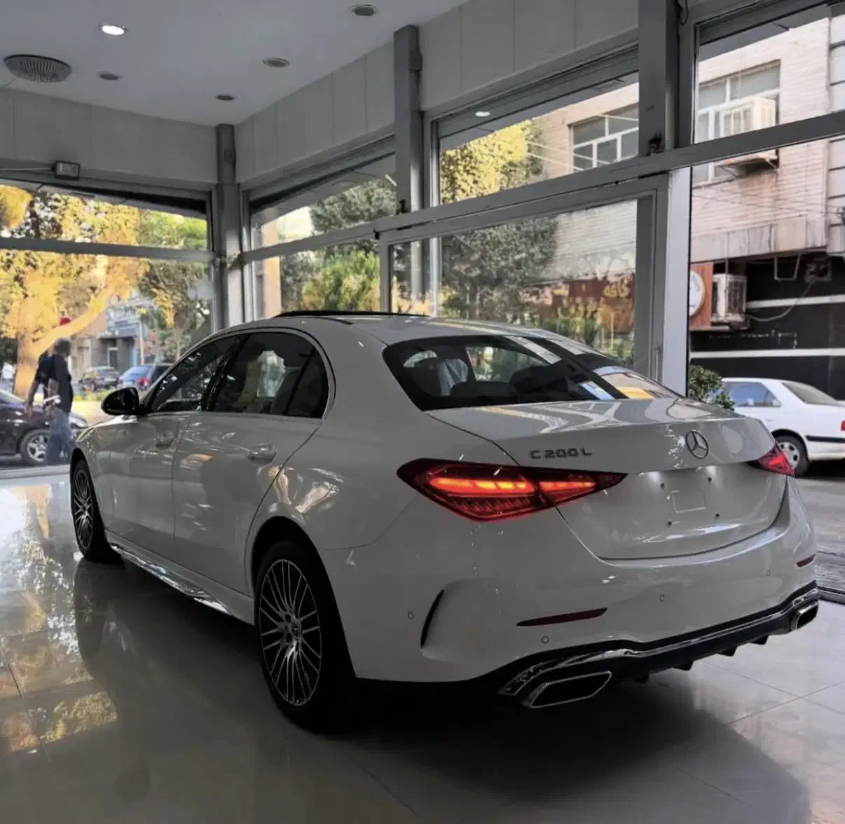 بنز c200L آگهی شخصی|خودرو سواری و وانت|تهران, ولنجک|دیوار