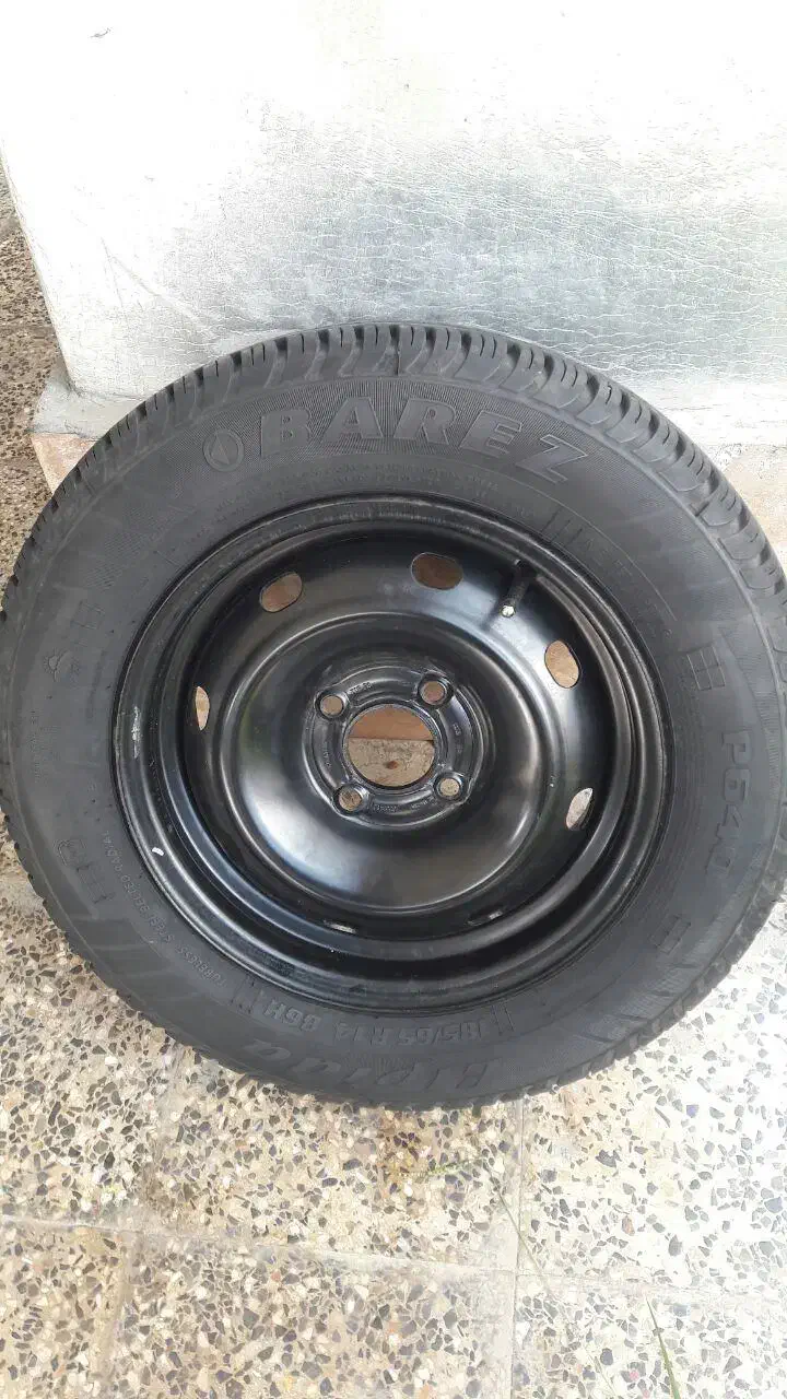 لاستیک بارز بارینگ R14/65/185|قطعات یدکی و لوازم جانبی|رشت, کوی مهر|دیوار