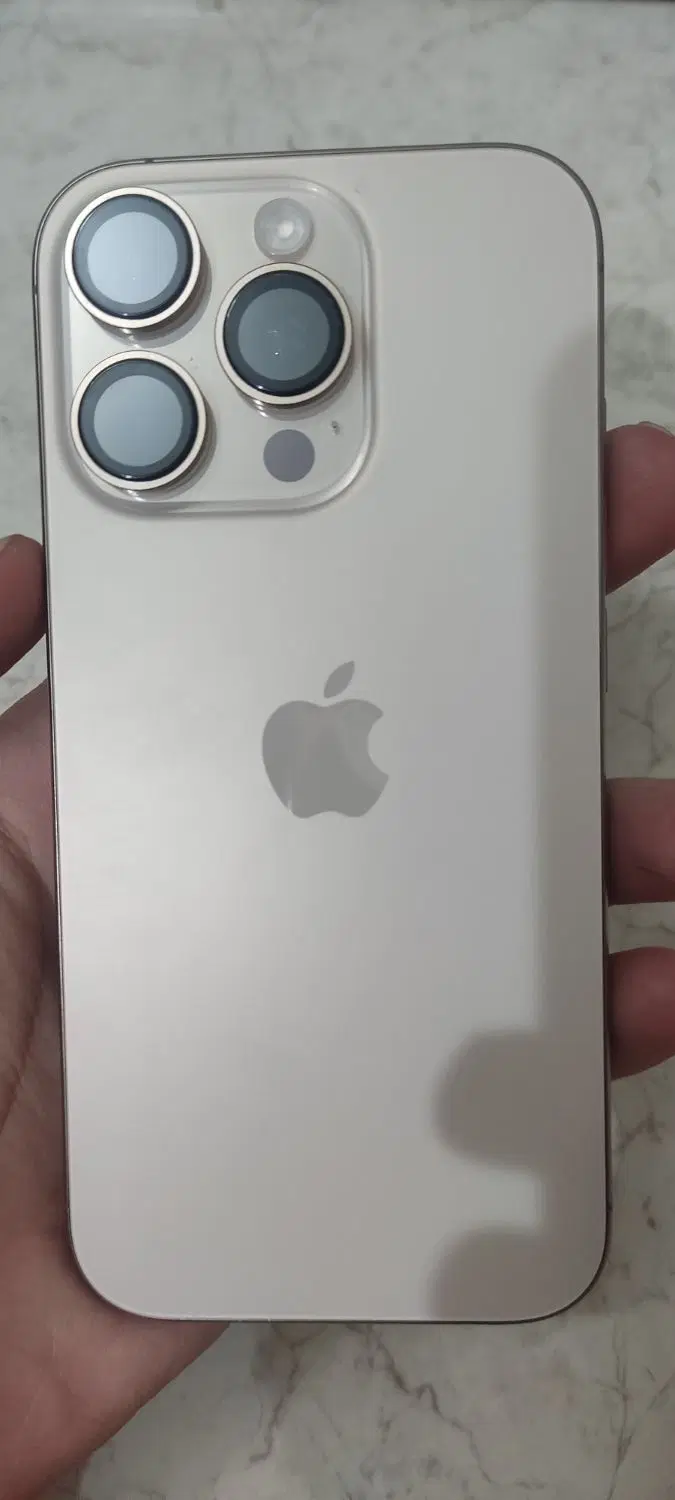 iphone 16 pro|موبایل|قم, زنبیل آباد|دیوار