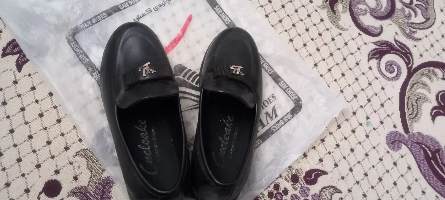 کفش اسپرت مجلسی|کفش و لباس بچه|بهشهر, |دیوار