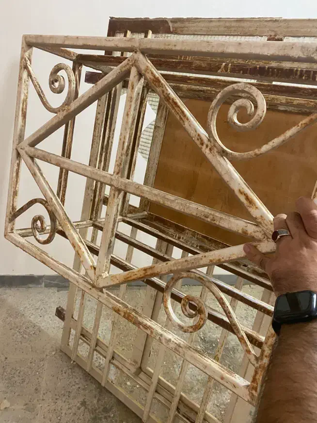 پنجره و جاکولری آماده در حد نو ۱۶۰ در ۱۸۰ سنگین|مصالح و تجهیزات ساختمان|اهواز, کمپلو شمالی|دیوار