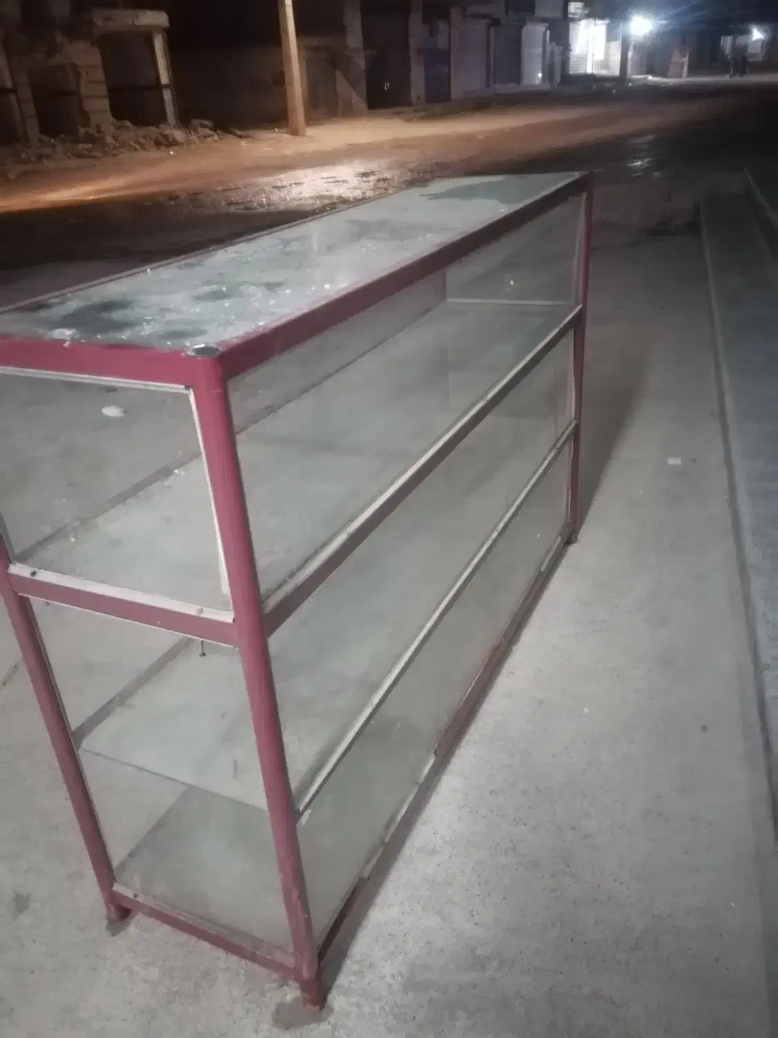 ویترین فلزی|بوفه، ویترین، کنسول|خان ببین, |دیوار