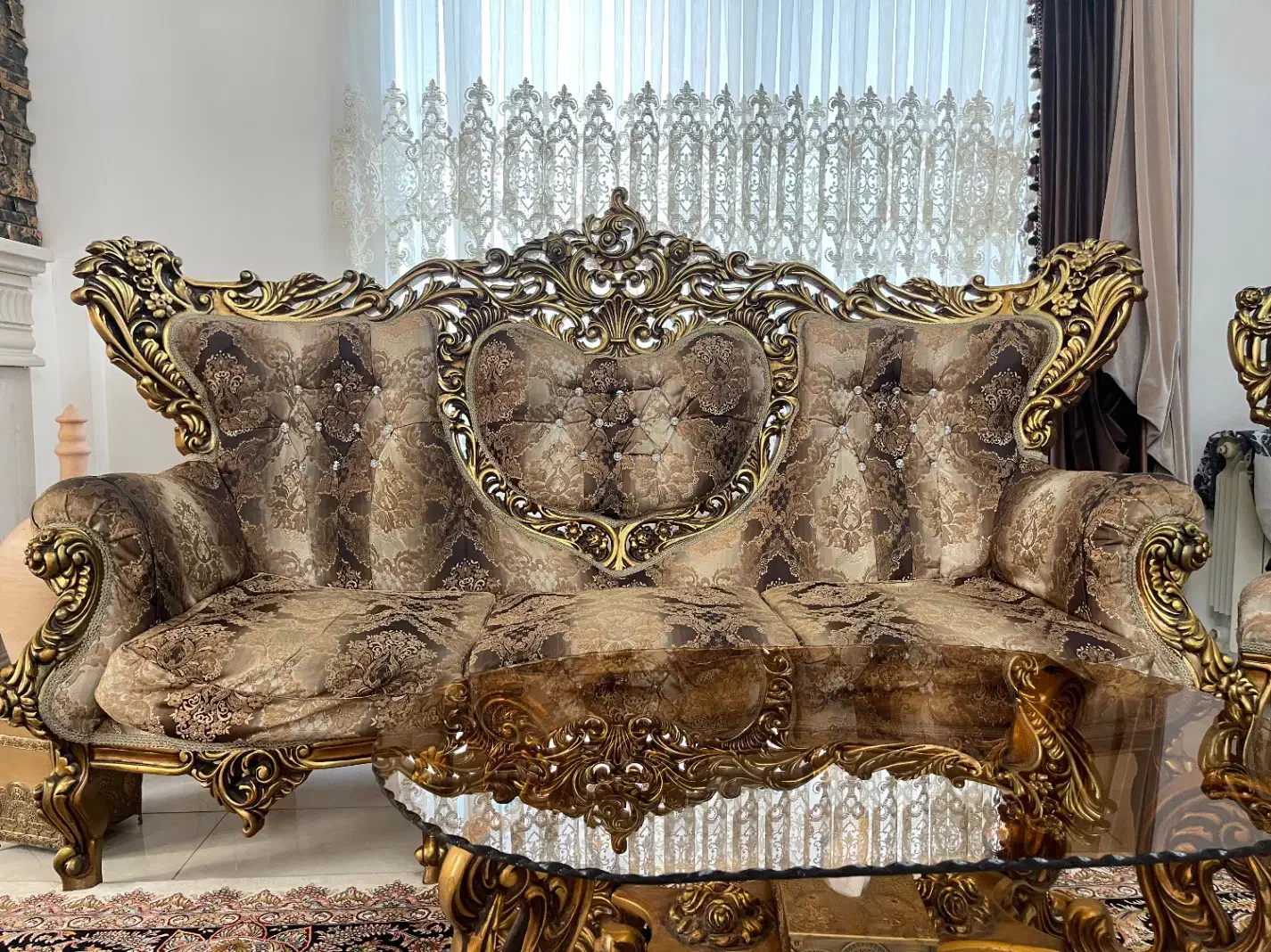 فروش فوری مبل سلطنتی|مبلمان خانگی و میز عسلی|تنکابن, |دیوار