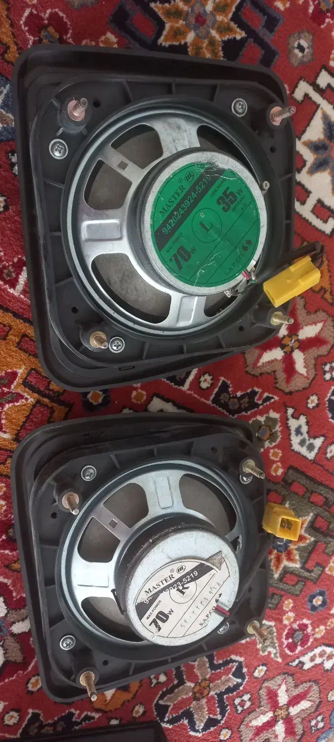 باند|صوتی و تصویری|پرند, فاز ۲|دیوار