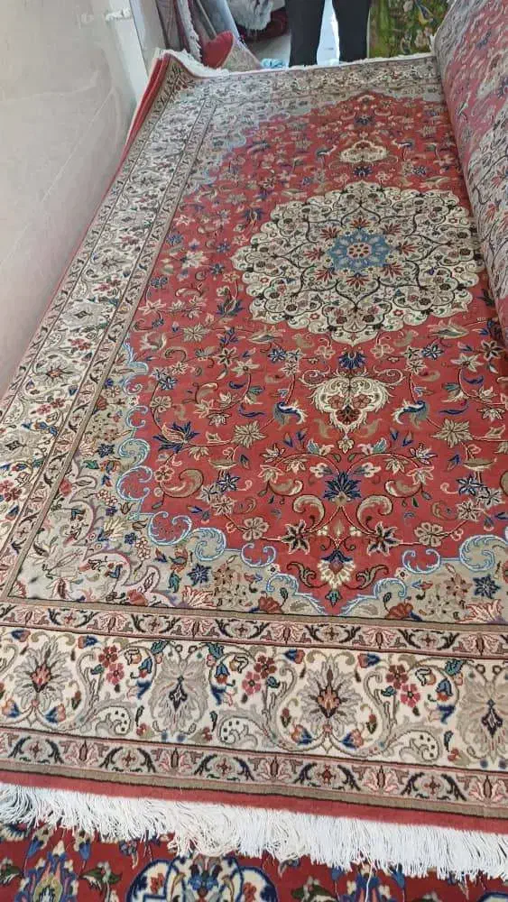 فرش دست باف مسی|فرش|اصفهان, شهرستان|دیوار