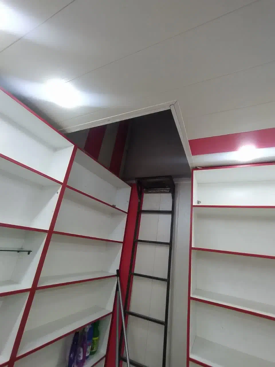 رهن اجاره مغازه  در پاساژ آزادگان خیابان شریعتی|اجارهٔ مغازه و غرفه|دورود, |دیوار