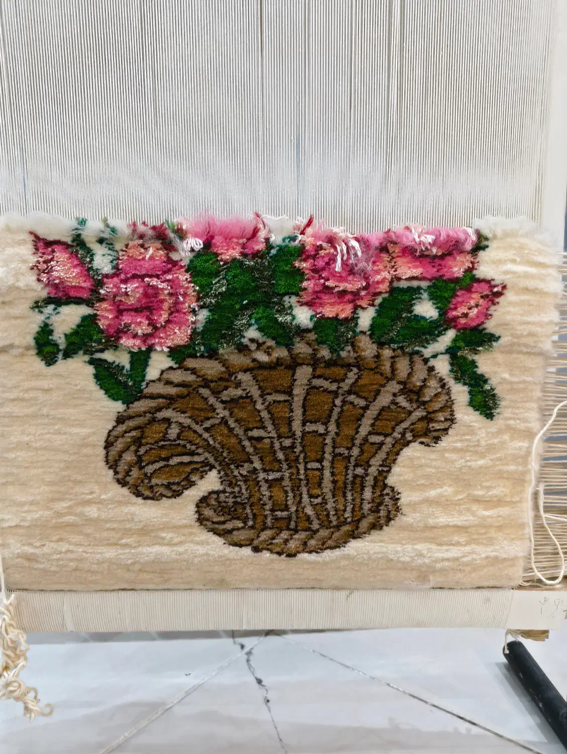 دارقالی به همراه فرش|تابلو فرش|تهران, امام زاده عبدالله|دیوار