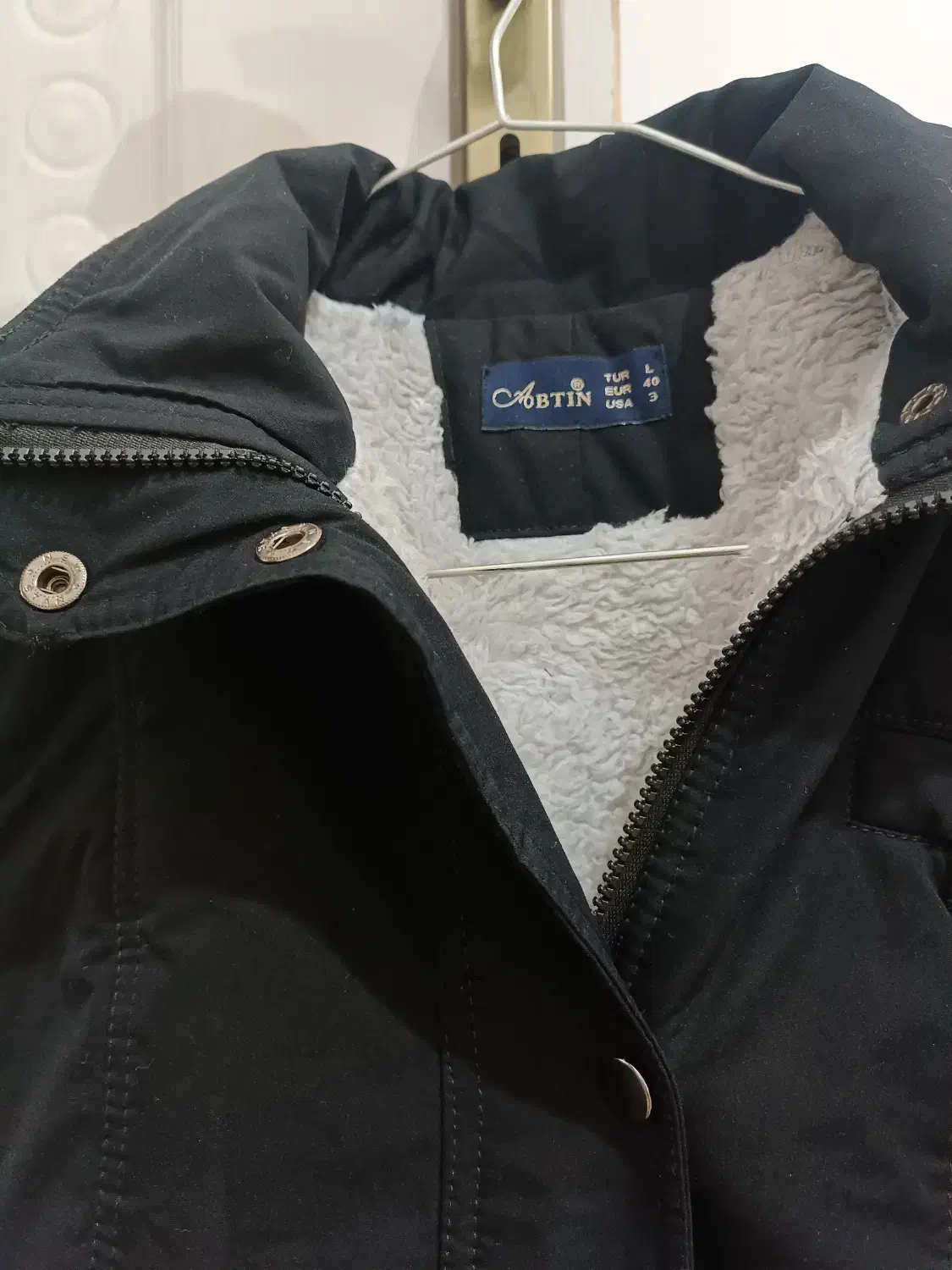 کاپشن / پالتو زنانه|لباس|بردسکن, |دیوار