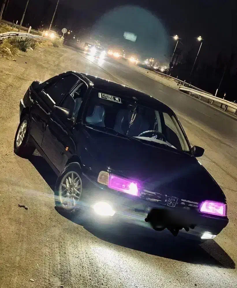 پژو ۴۰۵ مشکی مدل ۹۲|خودرو سواری و وانت|سلماس, |دیوار