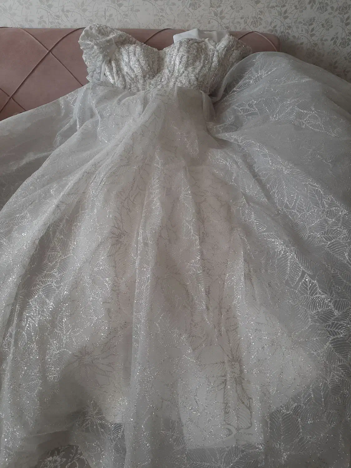 لباس عروس|لباس|ابهر, |دیوار