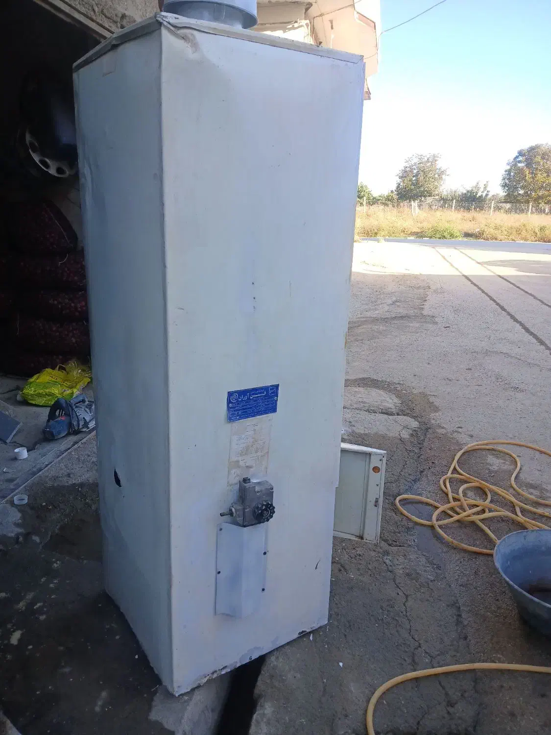 آبگرمکن ایستاده ۱۲۰لیتری|آبگرمکن، پکیج، شوفاژ|ارومیه, |دیوار