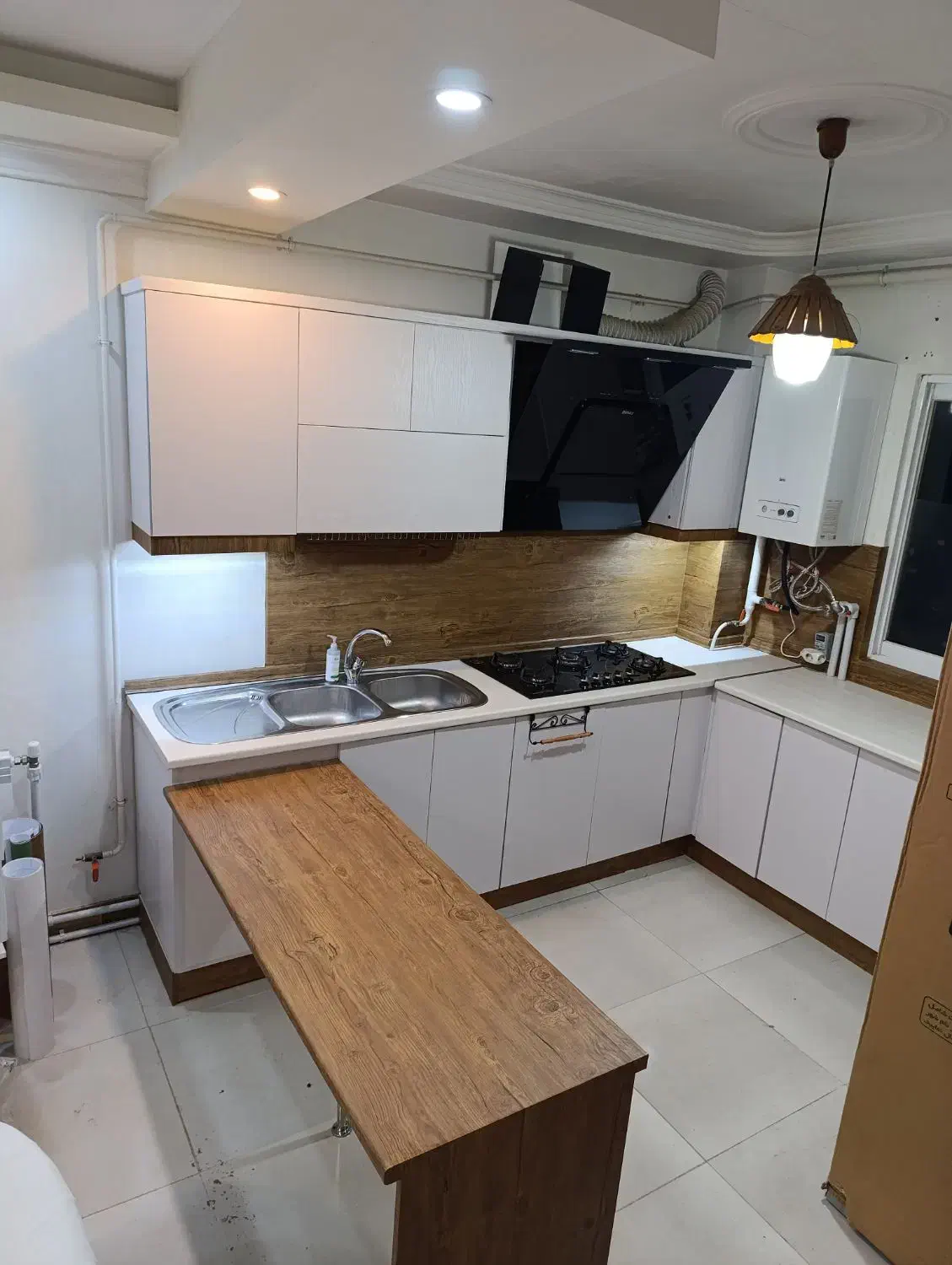 نصاب برچسب کابینت|خدمات پیشه و مهارت|رشت, بلوار گیلان|دیوار