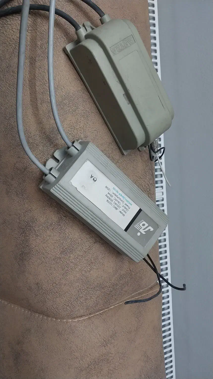 ۲ عدد ترانس ۱۲هزار ولت نئون|لامپ و چراغ|مشهد, آبکوه|دیوار