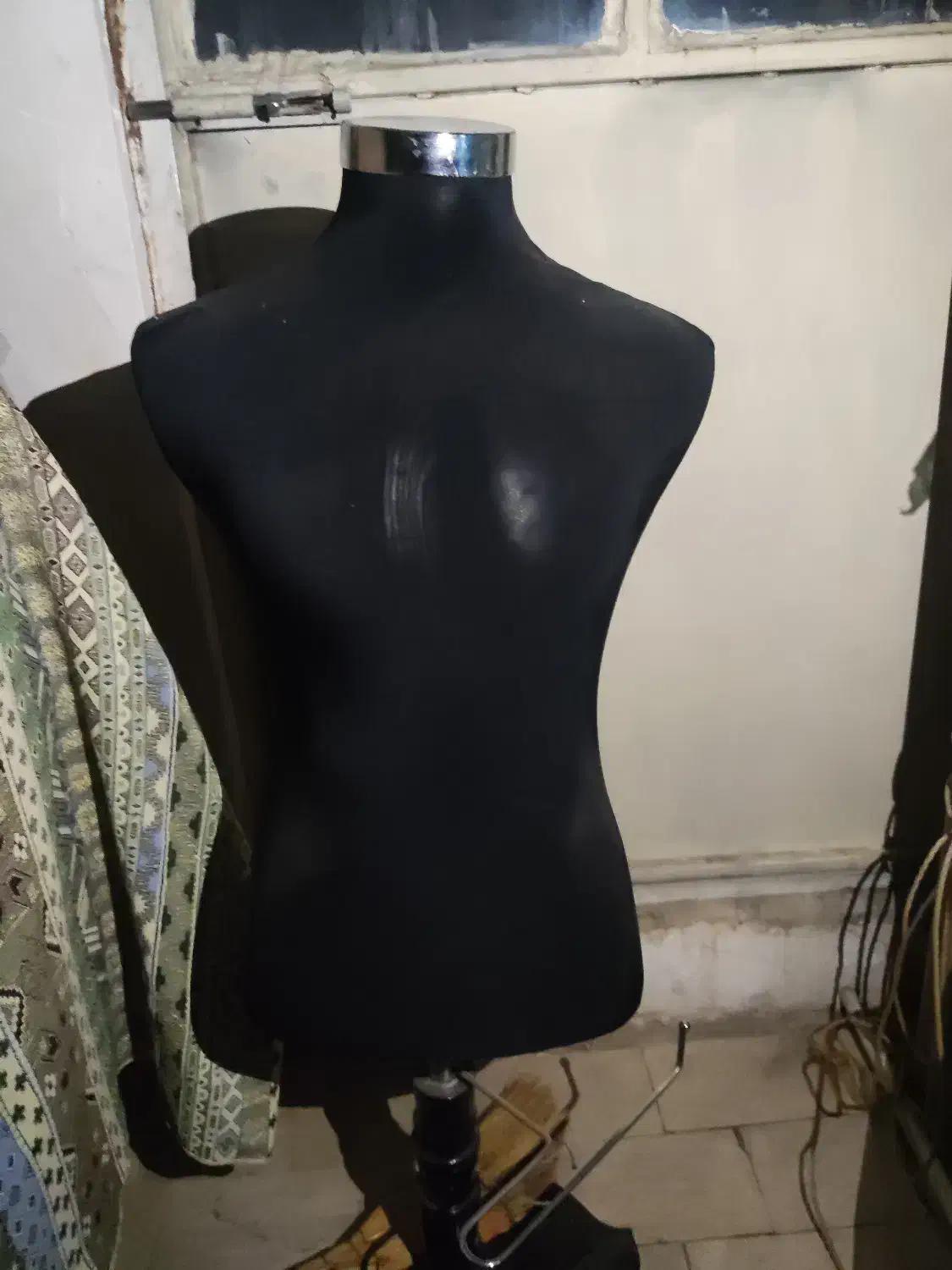 فروش دو مانکن کامل و یک مانکن نیم تنه در حد نو|فروشگاه و مغازه|تهران, شهرک ولیعصر شمالی|دیوار