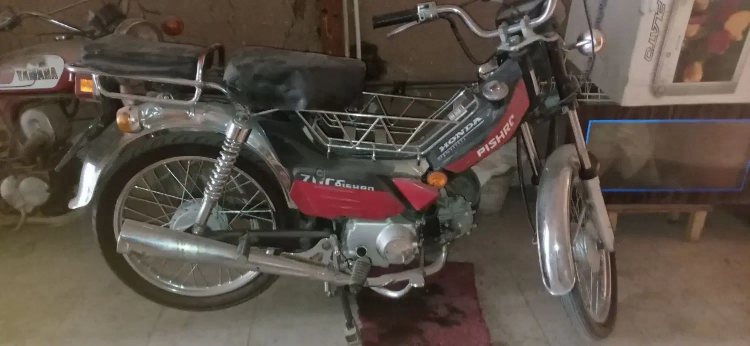 موتور هوندا 70 فابریک|موتورسیکلت|سبزوار, چهارراه فرودگاه|دیوار