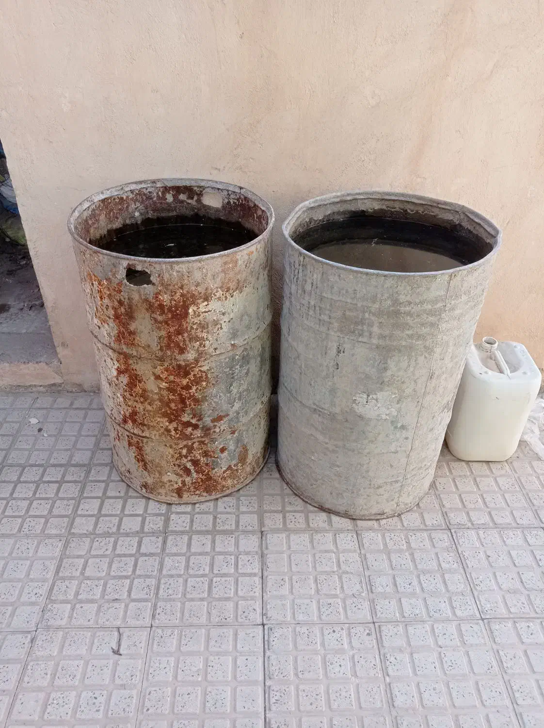 دو عدد بشکه جهت ساخت وساز|مصالح و تجهیزات ساختمان|تاکستان, |دیوار