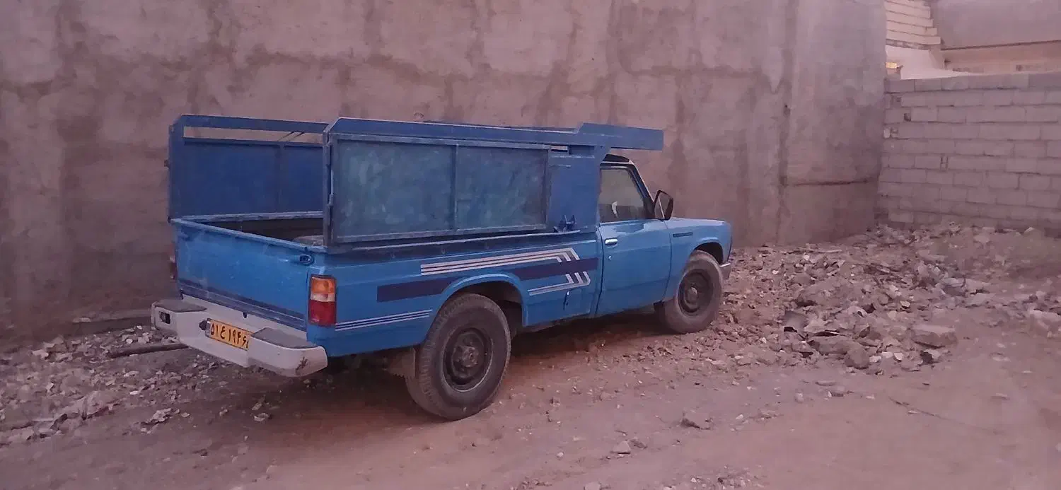 نیسان مدل ۸۴تناژ بالا|خودرو سواری و وانت|سیرجان, |دیوار