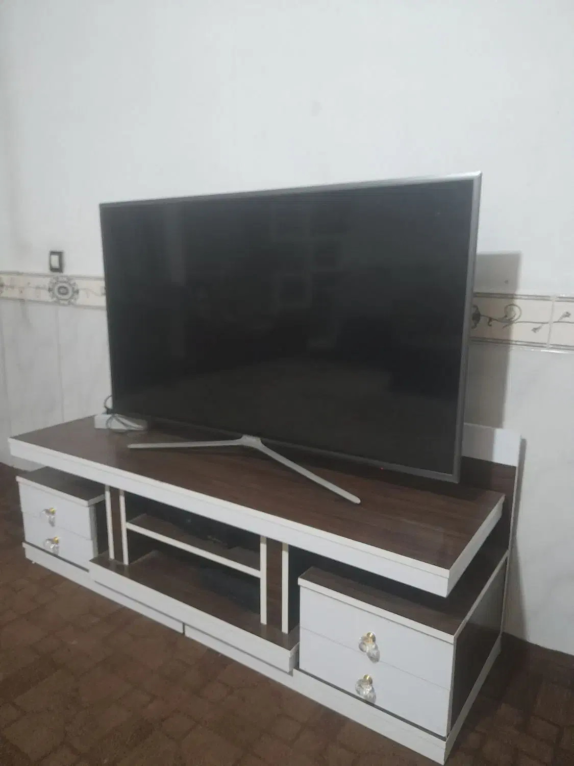 ال ای دی 50 اینچ سامسونگ هوشمند|تلویزیون و پروژکتور|تهران, خلیج فارس|دیوار