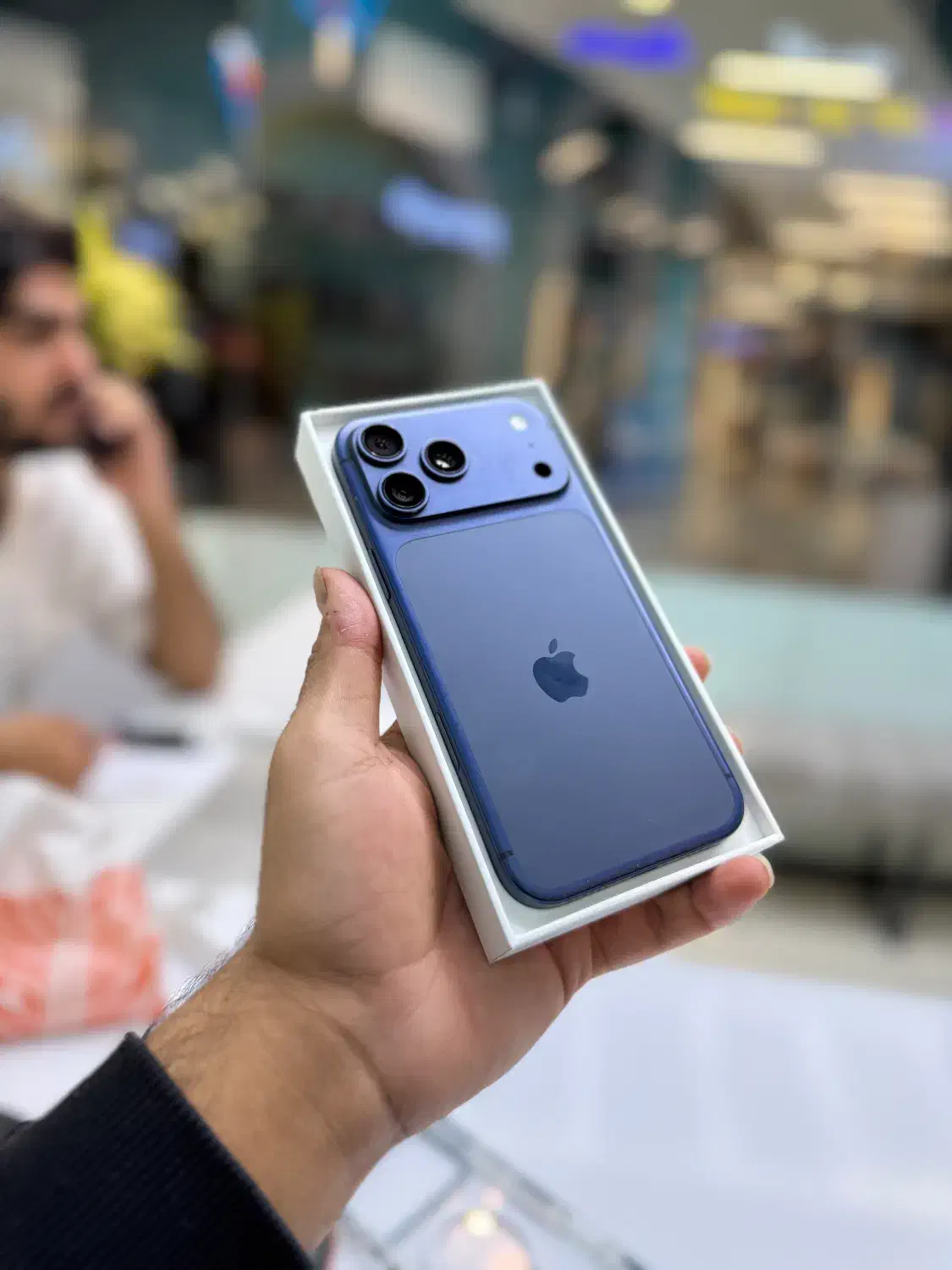 اپل ۱۷ پرومکس|موبایل|یزد, |دیوار