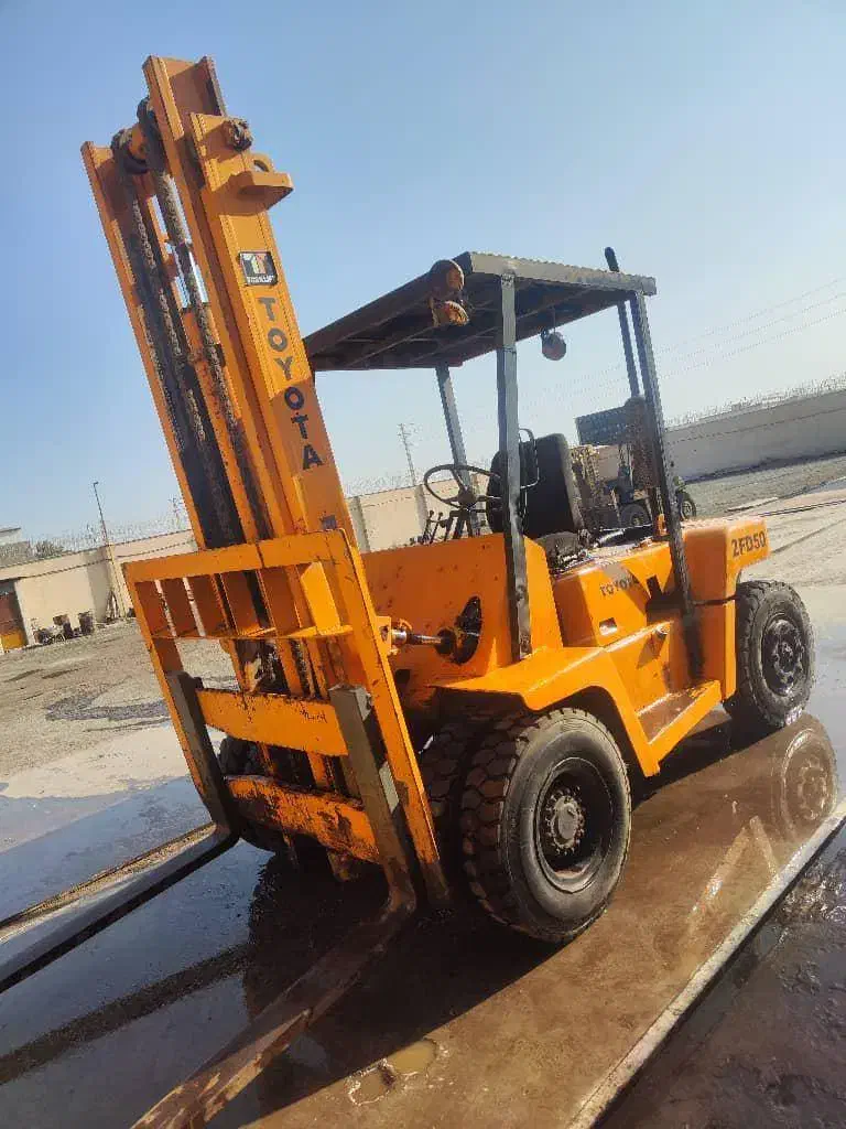 لیفتراک تویوتا  5تنی اتومات|خودرو سنگین|شهریار, شهریار|دیوار